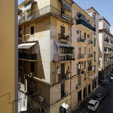 Caroline'S House Otel Napoli Dış mekan fotoğraf