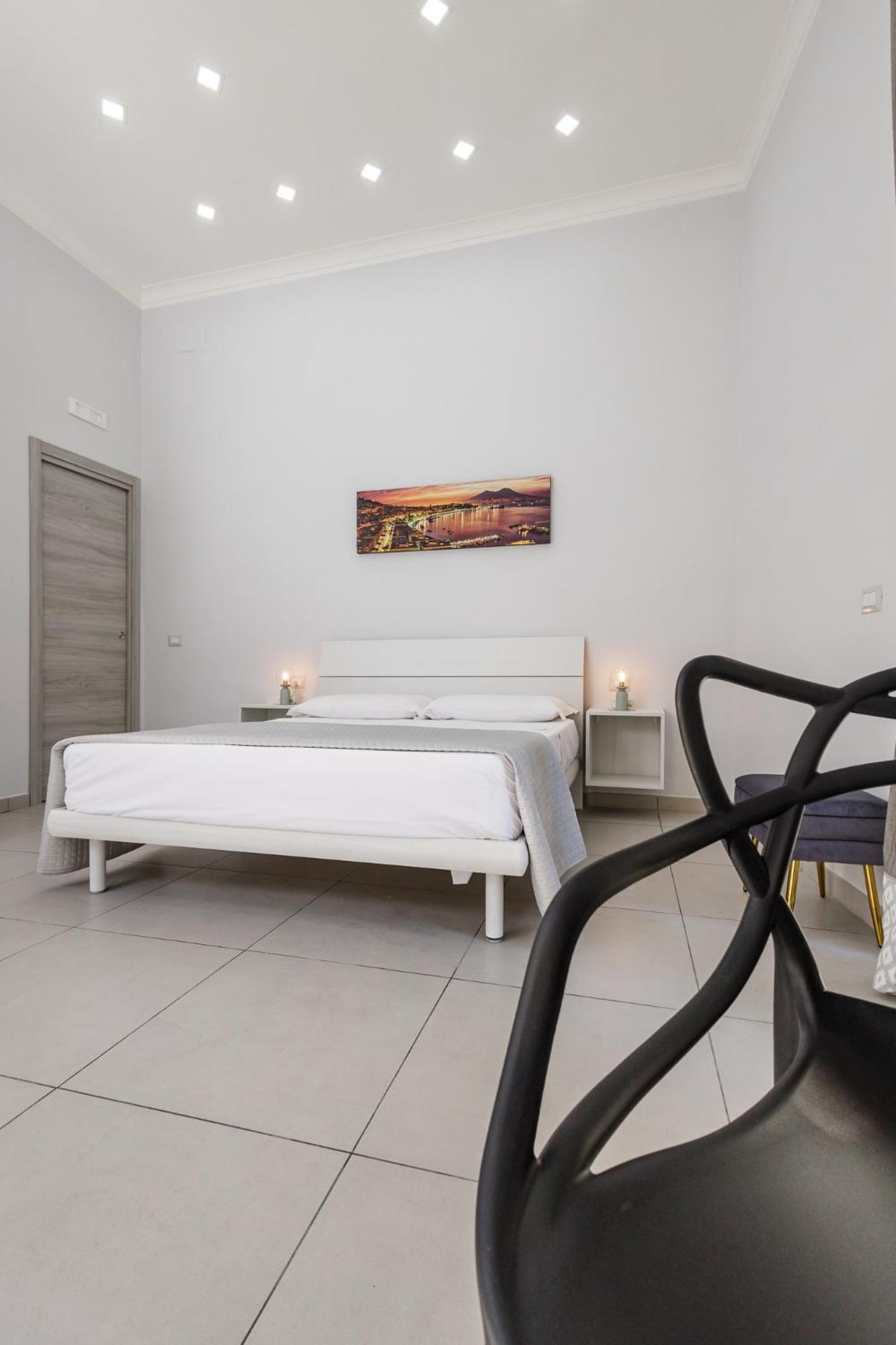 Caroline'S House Otel Napoli Dış mekan fotoğraf